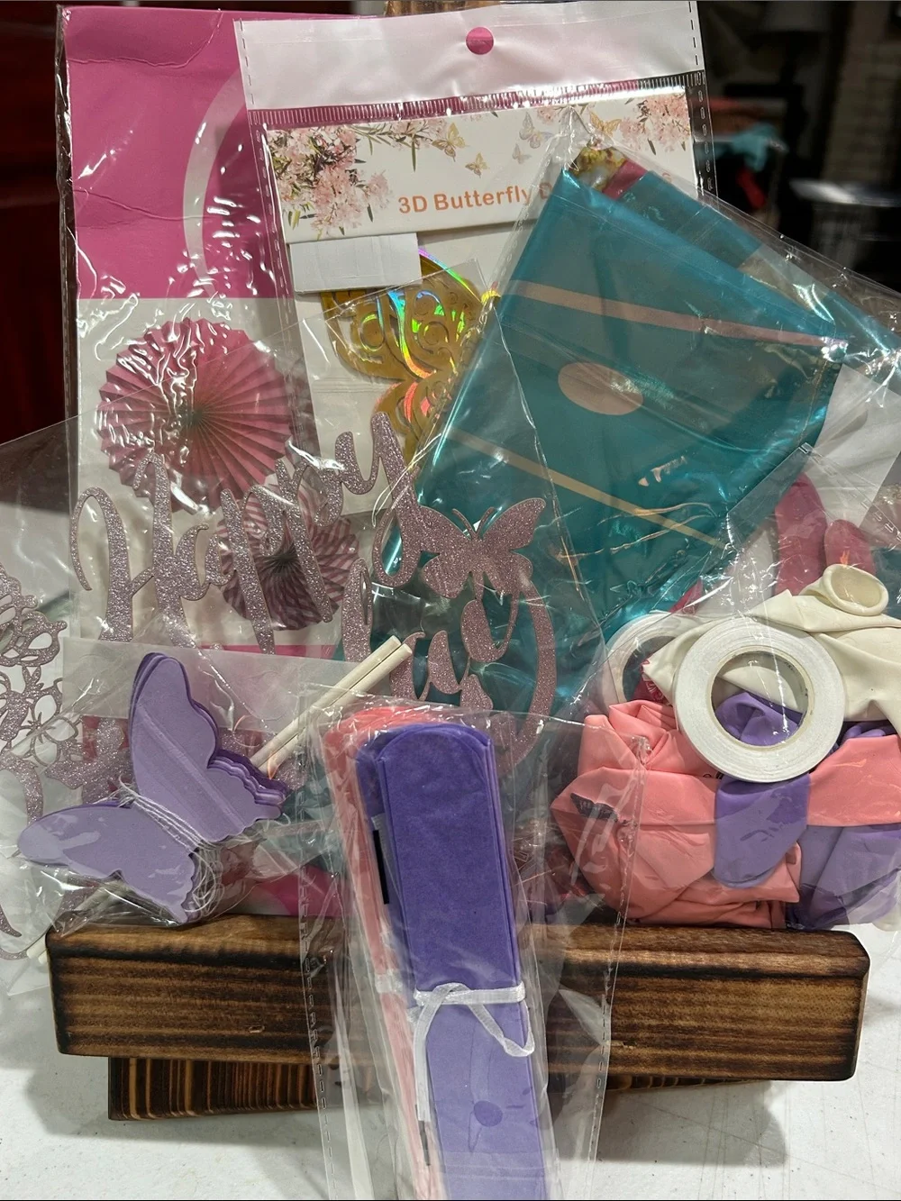 Party Supplies Assortment - Pink & Purple Decorations
